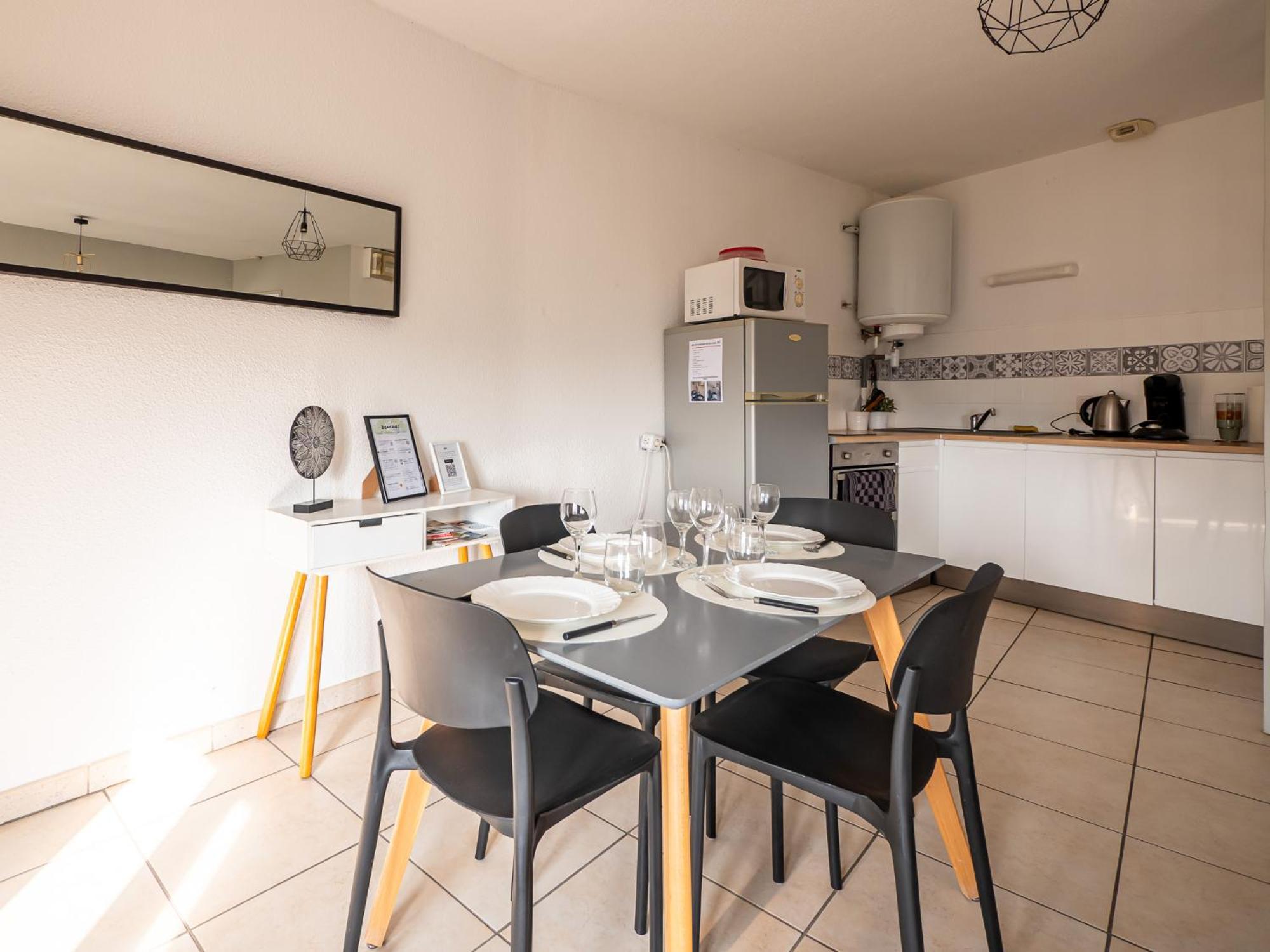Appartement Chaleureux Avec 2 Grandes Chambres Saint-Rambert-d'Albon Exterior photo